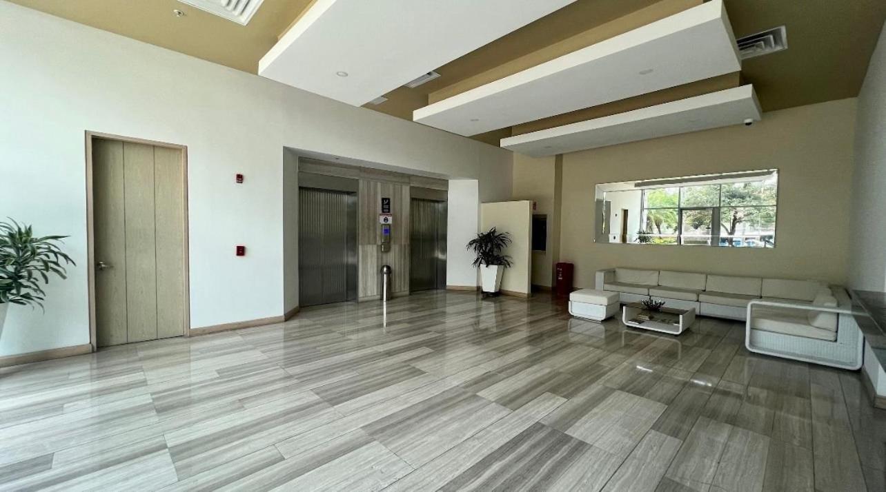 Luxury Hilton Wi-fi, Tv, Piscina Y Gym Apartment Barranquilla (Atlantico)